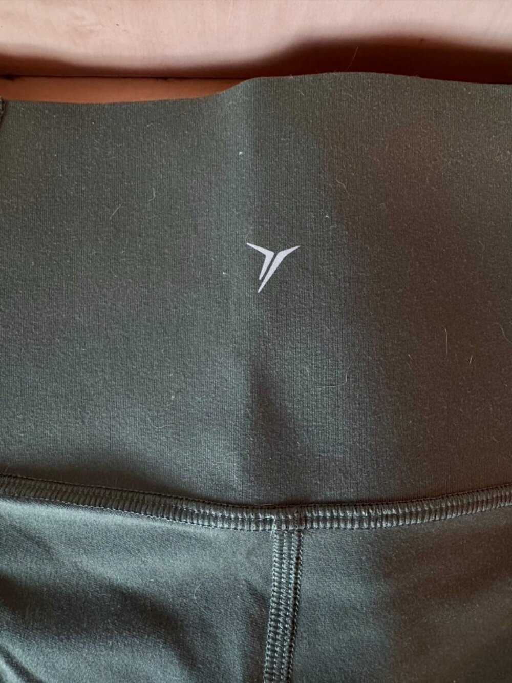 Old Navy Active High Waisted Green Elevate Built-In Sculpt Leggings (Size M) - Picture 7 of 7